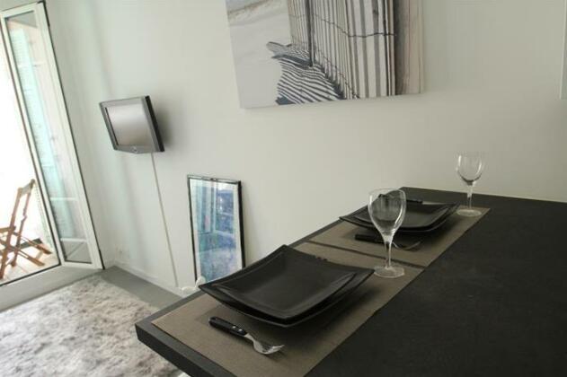 Studio Moderne Coeur de Ville - Photo2