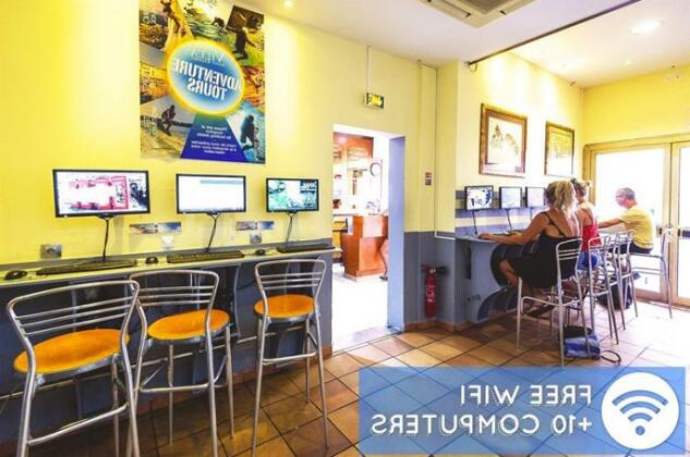 Villa Saint Exupery Beach Hostel - Photo2