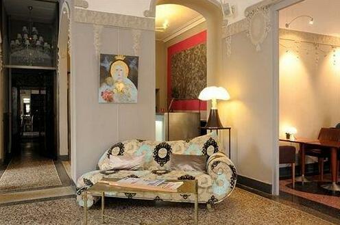 Royal Hotel Nimes - Photo3