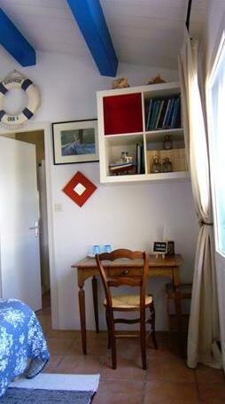 Les Yeux Bleus Bed & Breakfast - Photo5