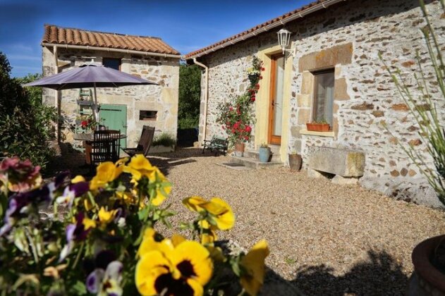 Le Puy Gites & Bed and Breakfast