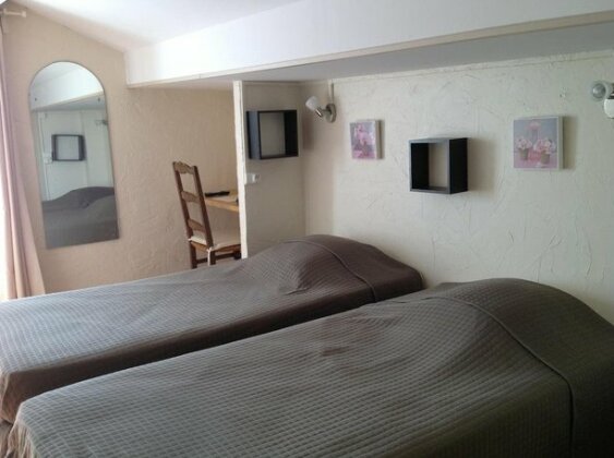 Hotel Restaurant Les oliviers - Photo3