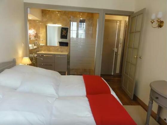 2 Rooms - Next To The Eiffel Tower - Trocadero - Photo3