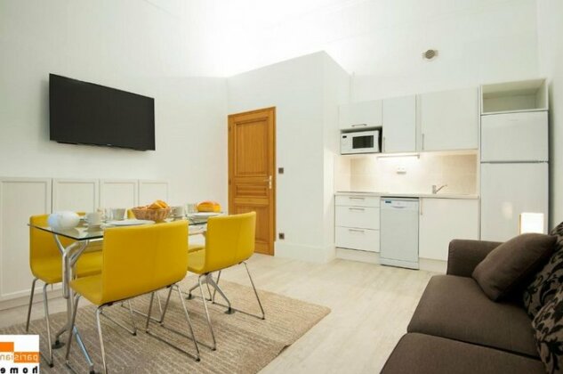 208005 - A Large Opulent Apartment For 6 People Metro Etoile - Photo5