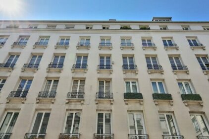 69 - Authentic Parisian Home