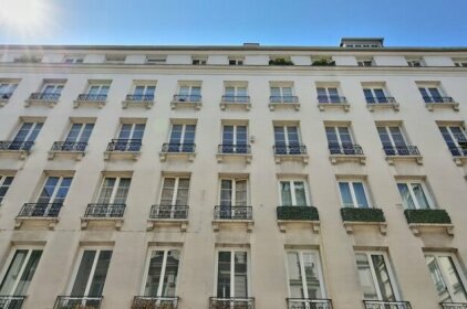 70 - Authentic Parisian Flat