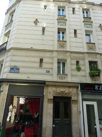 Apartment Paris - Nazareth 3