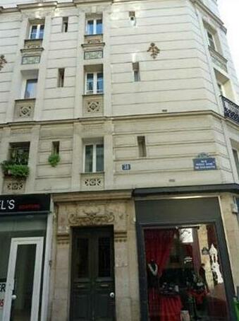 Apartment Paris - Nazareth 3