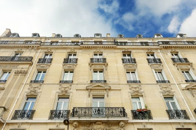 Apartment Ponthieu - Champs Elysees Paris