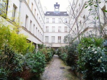 Apartment Rue Amelot