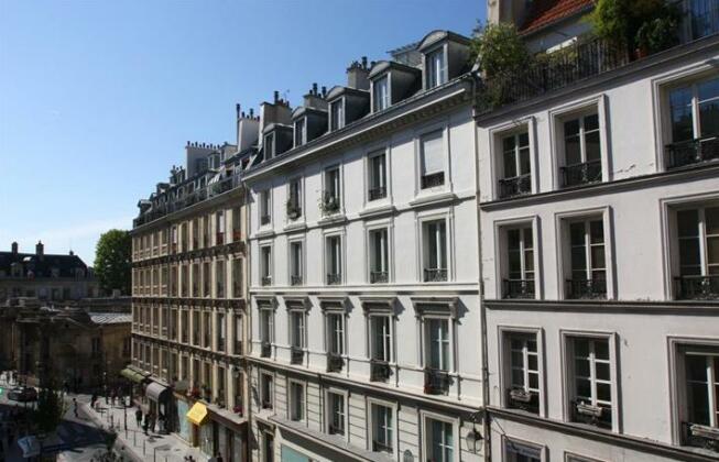 Apartments Paris Centre - At Home Hotel