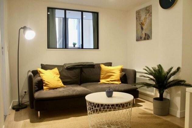 Atypical and design apartment - Photo2