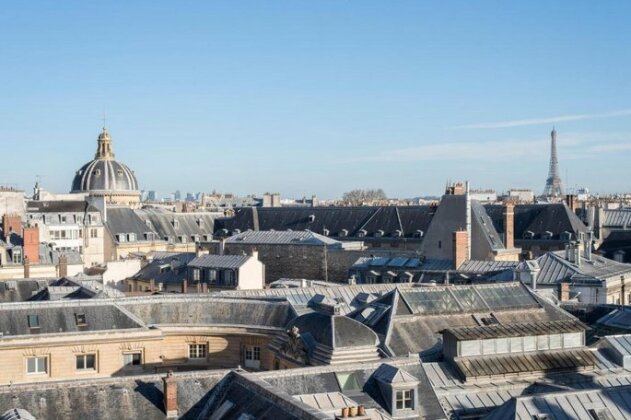 Breathtaking View of Paris - Luxury Apartment