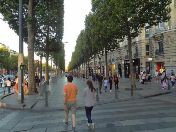 Eco Champs Elysees