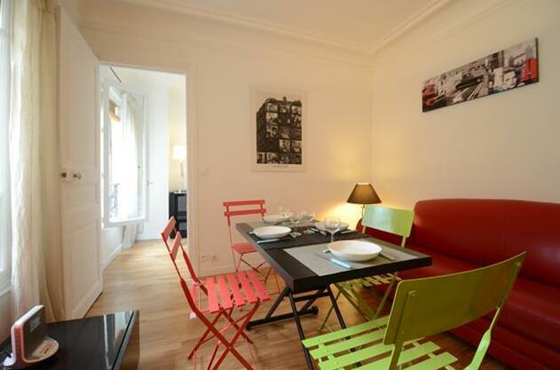 Friendly Rentals Saint Germain Luxembourg Apartment - Photo3
