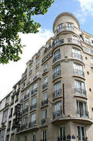 Hotel Carlton's Montmartre