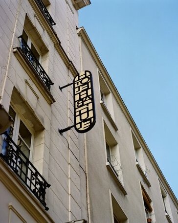Hotel Habituel