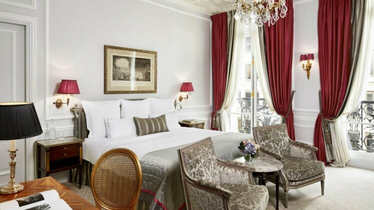 Hotel Plaza Athenee - Dorchester Collection - Photo2