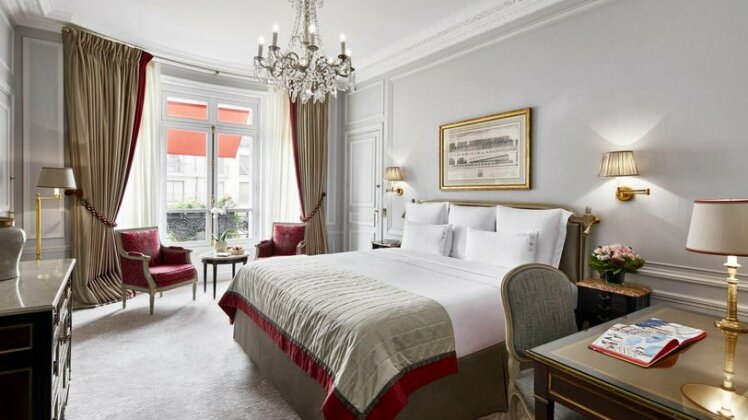 Hotel Plaza Athenee - Dorchester Collection - Photo4