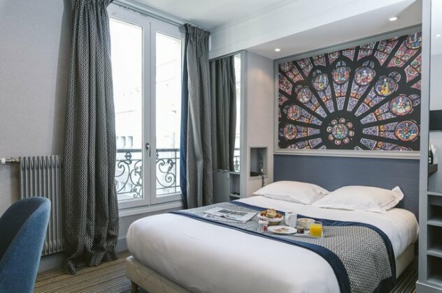 Hotel Saint Christophe Paris - Photo4