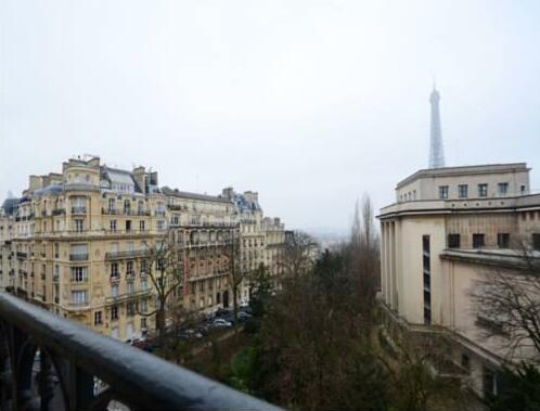 Into Paris - Eiffel Tower Trocadero Apartment - Photo5