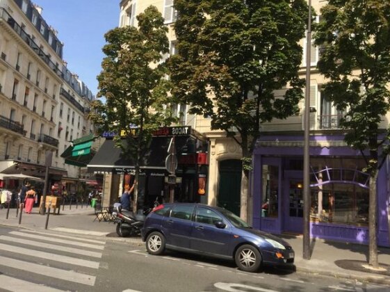 Le Buffle Noir Paris Montmartre