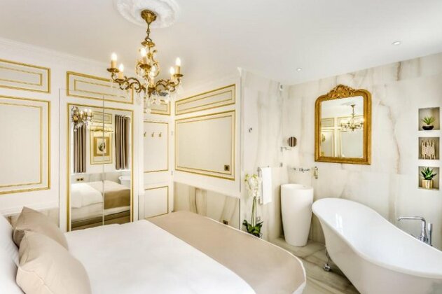 Luxury 6 Bedroom 5 bathroom Palace Apartment - AC - Louvre View - Photo5