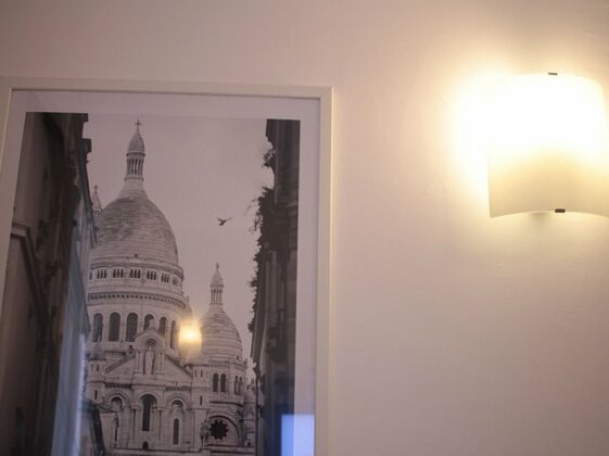 Montmartre Apartments Renoir