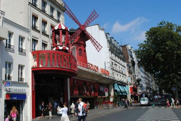 Montmartre Village Paris