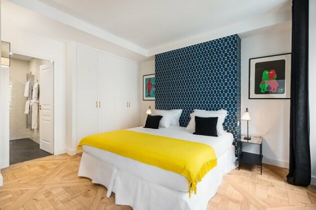 Palais Nouveau - Two Bedroom Condo