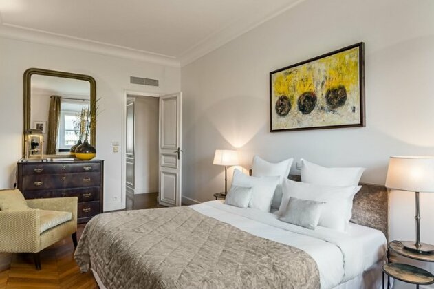 Palais Petit - Two Bedroom Apartment - Photo2