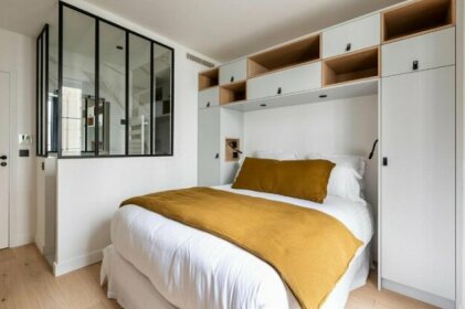 Pick A Flat's Apartment at Rue Corneille - Saint Germain