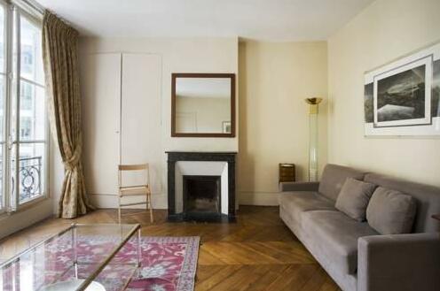 Quai d'Orsay Apartment - Photo5