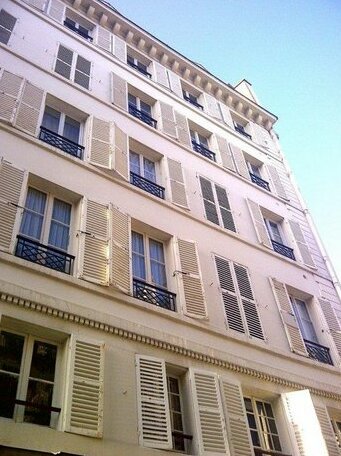 Saint Germain des Pres Apartment - Photo3