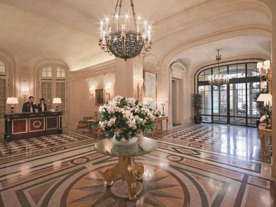 Shangri-La Hotel Paris - Photo3