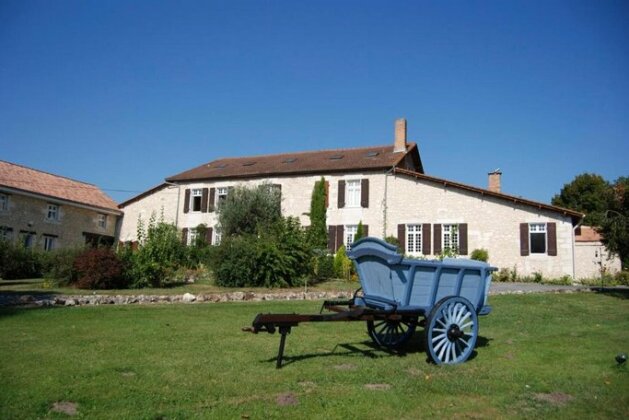 Le Logis des Quatre Puits - Photo2
