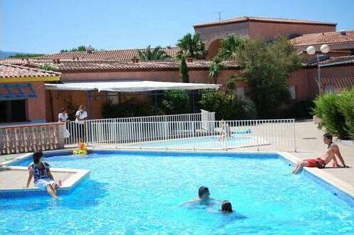 Holiday Home Marine II Saint Cyprien - Photo4