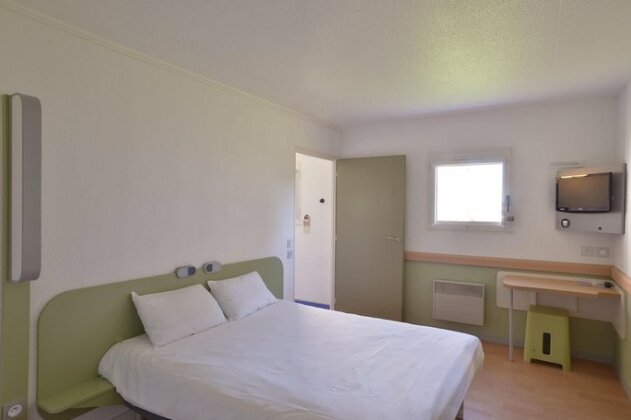 Hotel Ibis Budget Saint-Etienne Stade - Photo4