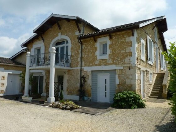 Le Chalet des Vignes - Photo2