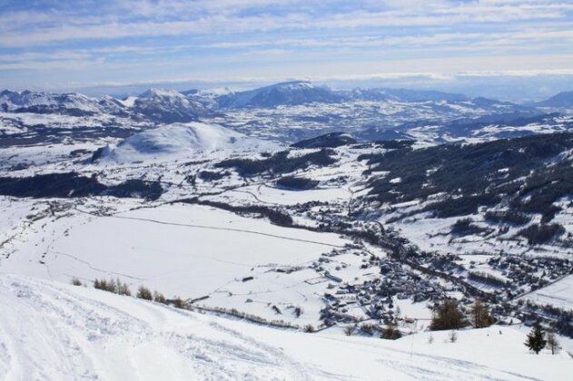 Alpes et Station de Ski