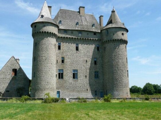 Chateau De Saint-Maixant