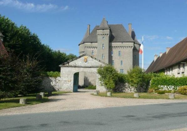 Chateau De Saint-Maixant - Photo2