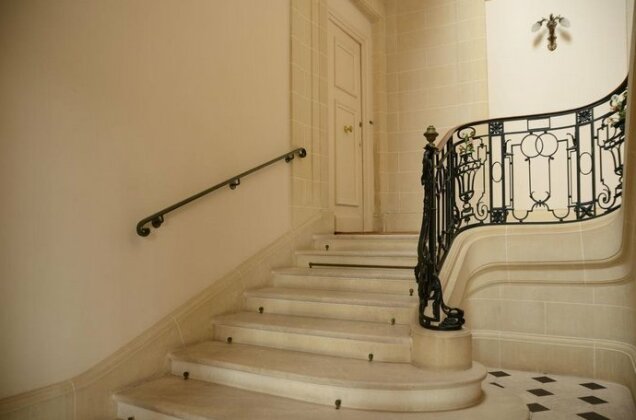 The Royal Suite Villa Notre Dame - Photo3