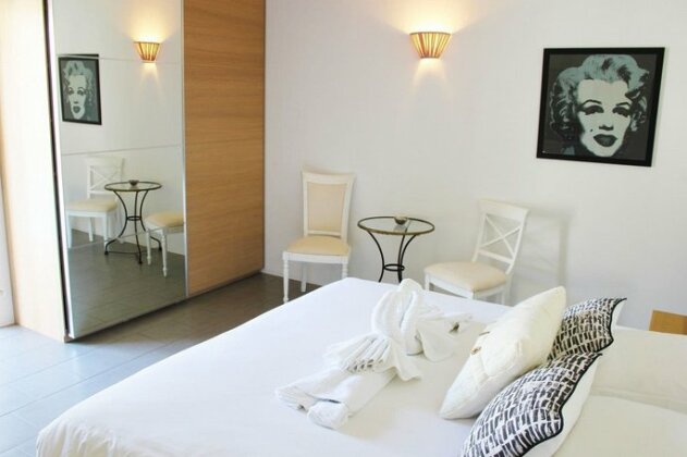 Villa Made - Photo2