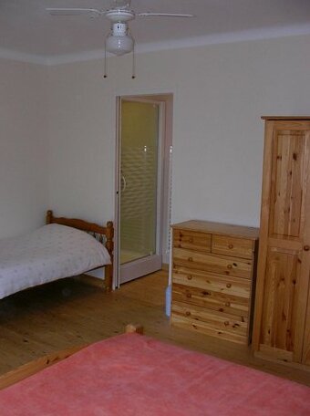 Recently renovated holiday house in the heart of a small French town - Photo5