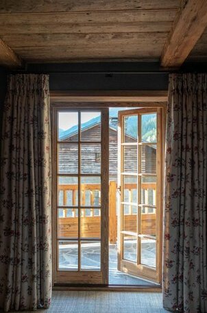 Eleven Experience Chalets Pelerin and Hibou - Photo4