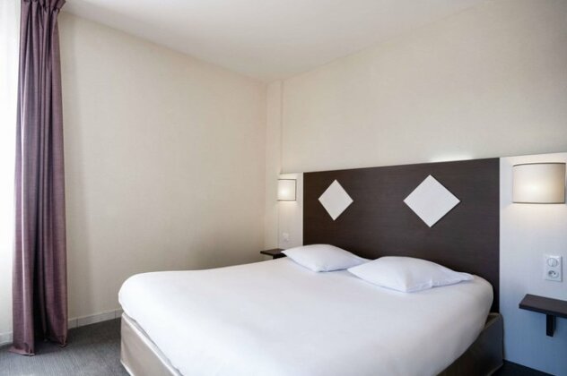 Comfort Hotel Saintes - Photo2
