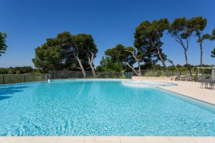 Madame Vacances Domaine du Provence Country Club Service Premium