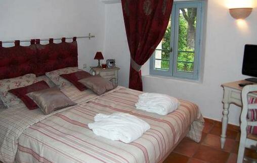 Bastide Provencale Les Muriers d'Engaspaty - Photo3