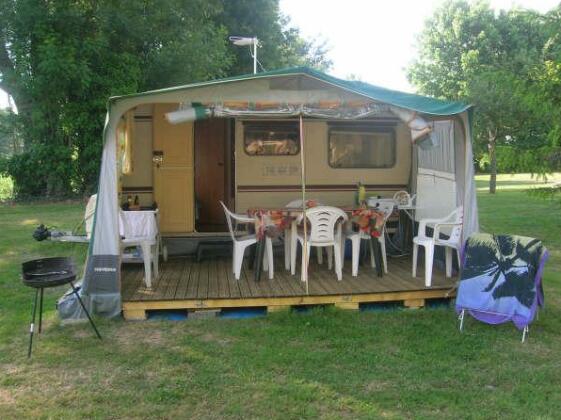 Camping Le Lys Blanc - Photo2
